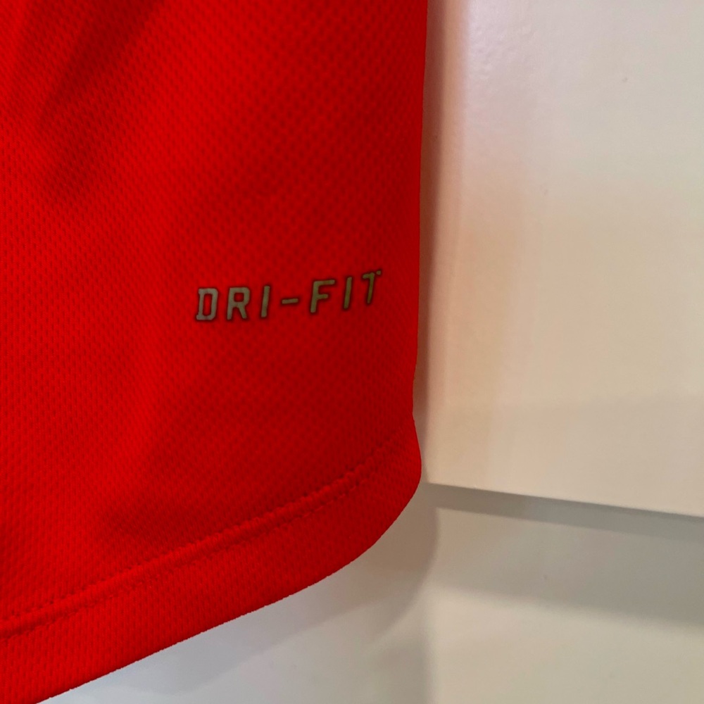 Last price Nike Dry Fit top S - Picture 3 of 4
